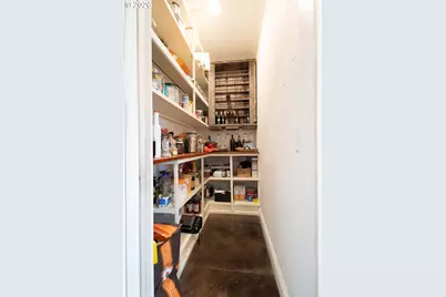 10305 Leonard Ln, Island City, OR 97850 - Photo 10