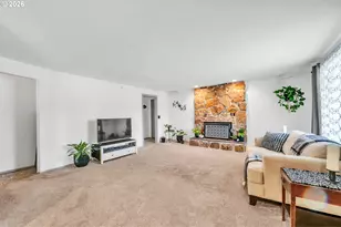 6616 E St, Springfield, OR 97478 - Photo 16