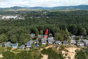1858 SW Coast Ave, Lincoln City, OR 97367 - Photo 30