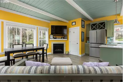 1858 SW Coast Ave, Lincoln City, OR 97367 - Photo 4