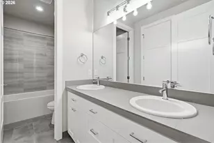 16200 Waluga Dr, Lake Oswego, OR 97035 - Photo 32