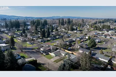 395 Stark St N, Salem, OR 97303 - Photo 32