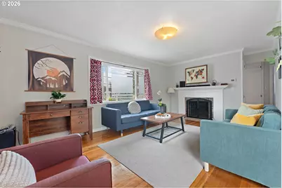 1305 NE Jarrett St, Portland, OR 97211 - Photo 6