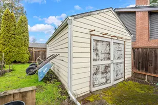 1305 NE Jarrett St, Portland, OR 97211 - Photo 40