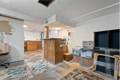 1305 NE Jarrett St, Portland, OR 97211 - Photo 28