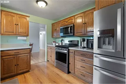 247 Cedar St, Lyons, OR 97358 - Photo 12