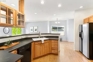 780 Henderson Rd, Hood River, OR 97031 - Photo 8