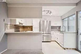 1889 Boca Ratan Dr, Lake Oswego, OR 97034 - Photo 14