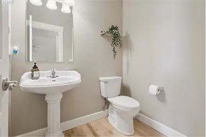 5228 NW Shoreline Way, Portland, OR 97229 - Photo 32