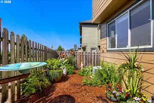 11560 SE Aquila St, Happy Valley, OR 97086 - Photo 28