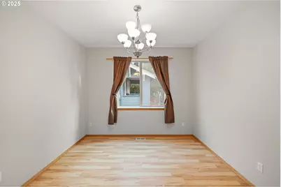 13325 SE Ramona St, Portland, OR 97236 - Photo 12