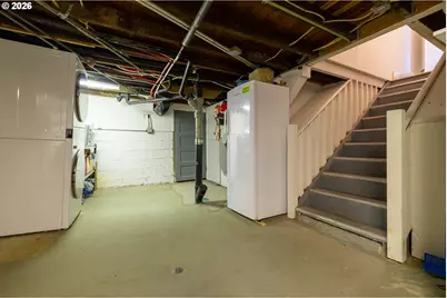 7649 N Willamette Blvd, Portland, OR 97203 - Photo 34