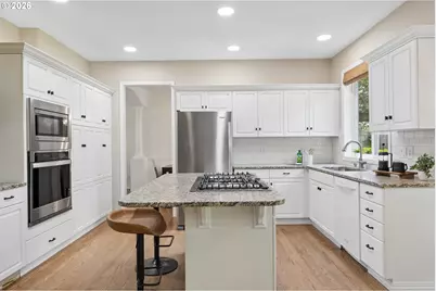 29545 SW Queens Ct, Wilsonville, OR 97070 - Photo 12