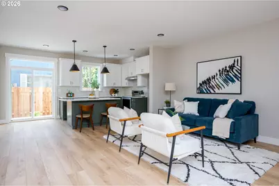 8429 NE Hassalo St, Portland, OR 97220 - Photo 8