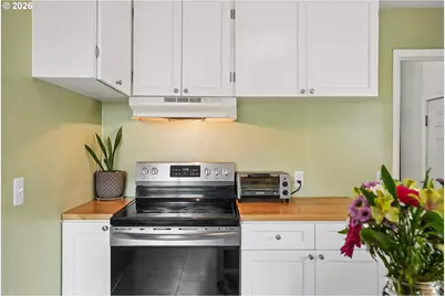 13314 SE Bush St, Portland, OR 97236 - Photo 12