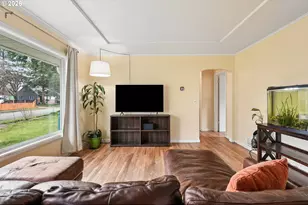 13314 SE Bush St, Portland, OR 97236 - Photo 6