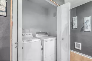 5142 SW Multnomah Blvd, Portland, OR 97219 - Photo 10