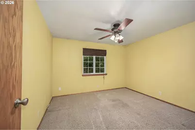 4351 Elderberry St, Springfield, OR 97478 - Photo 16