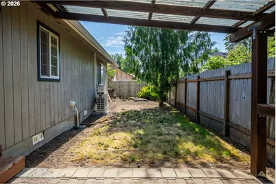 4351 Elderberry St, Springfield, OR 97478 - Photo 24