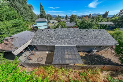 4351 Elderberry St, Springfield, OR 97478 - Photo 36