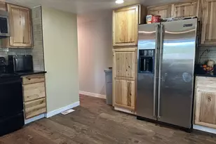 136010 Hwy 97, Crescent, OR 97733 - Photo 6