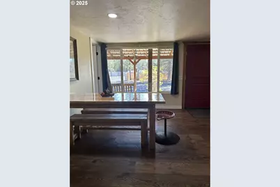 136010 Hwy 97, Crescent, OR 97733 - Photo 10