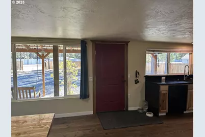 136010 Hwy 97, Crescent, OR 97733 - Photo 4