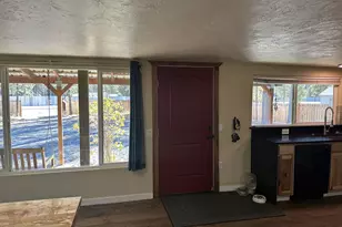 136010 Hwy 97, Crescent, OR 97733 - Photo 4