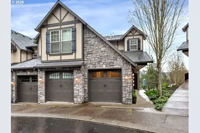 3642 SW Baird St #5, Portland, OR 97219 - Photo 2