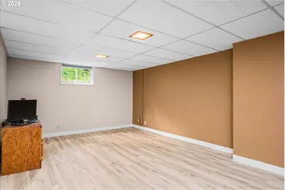 27828 Gibralter Loop, Eugene, OR 97405 - Photo 24