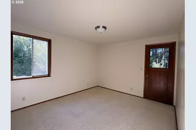 27828 Gibralter Loop, Eugene, OR 97405 - Photo 16