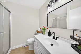 2356 SE 56th Pl, Hillsboro, OR 97123 - Photo 22