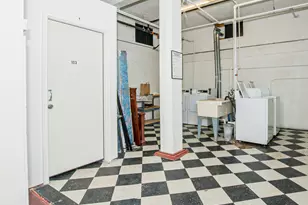 2829 SE Belmont St, Portland, OR 97214 - Photo 40
