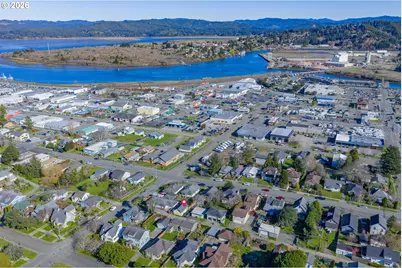 931 S 4th St, Coos Bay, OR 97420 - Photo 36