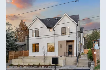 11070 SW 61st Ave #1, Portland, OR 97219 - Photo 1