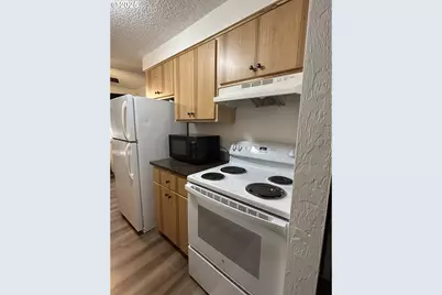 5495 A Units 69,70,71,72 St, Springfield, OR 97478 - Photo 8