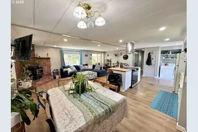 160 Hilltop Dr, Lakeside, OR 97449 - Photo 10