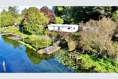 160 Hilltop Dr, Lakeside, OR 97449 - Photo 36