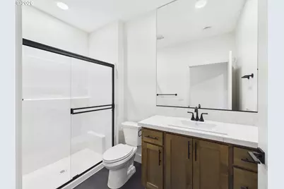 521 W 20th Way, La Center, WA 98629 - Photo 12