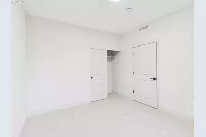 521 W 20th Way, La Center, WA 98629 - Photo 14