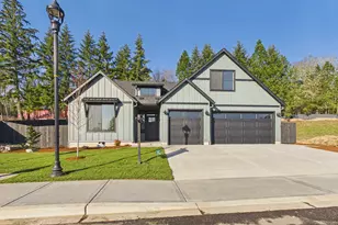 521 W 20th Wy, La Center, WA 98629 - Photo 1