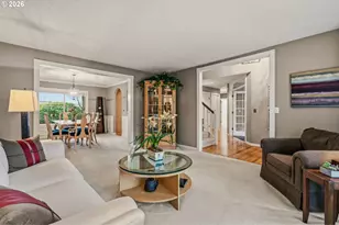 6108 SW Kruse Ridge Dr, Portland, OR 97219 - Photo 6