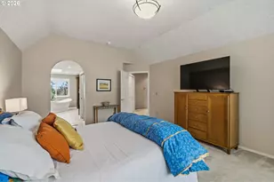 6108 SW Kruse Ridge Dr, Portland, OR 97219 - Photo 22