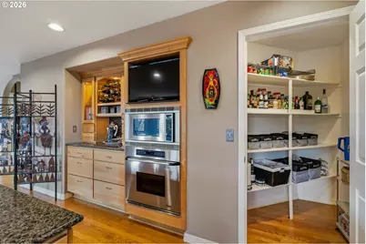 6108 SW Kruse Ridge Dr, Portland, OR 97219 - Photo 8