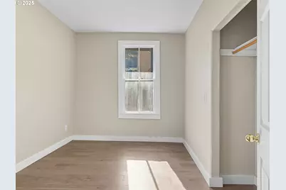 686 29th St, Astoria, OR 97103 - Photo 28