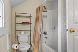 686 29th St, Astoria, OR 97103 - Photo 18