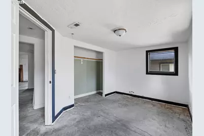 686 29th St, Astoria, OR 97103 - Photo 40