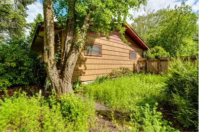 1035 Willa St, Eugene, OR 97404 - Photo 46