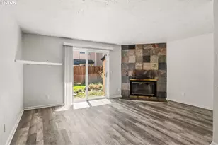 1488 Fetters Loop, Eugene, OR 97402 - Photo 4