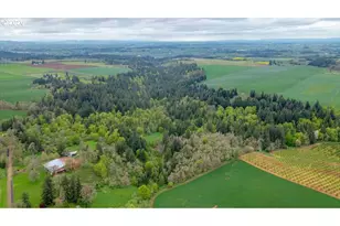 10425 Edmunson Dr SE, Salem, OR 97317 - Photo 32